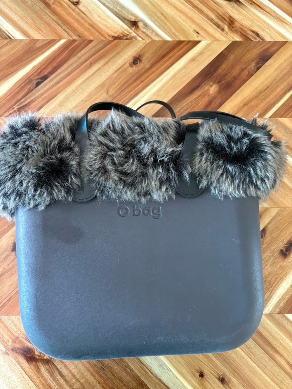 O bag Faux Fur Pom-Pom Tote - Black with Gray Fur Small